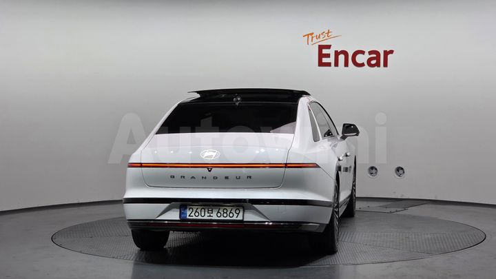 Hyundai Grandeur 2024 — 4