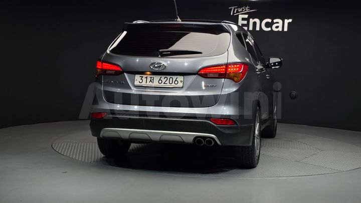 Hyundai SantaFe 2013 — 4