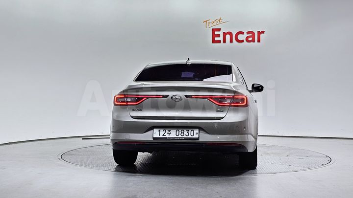 Renault SM6 2016 — 4