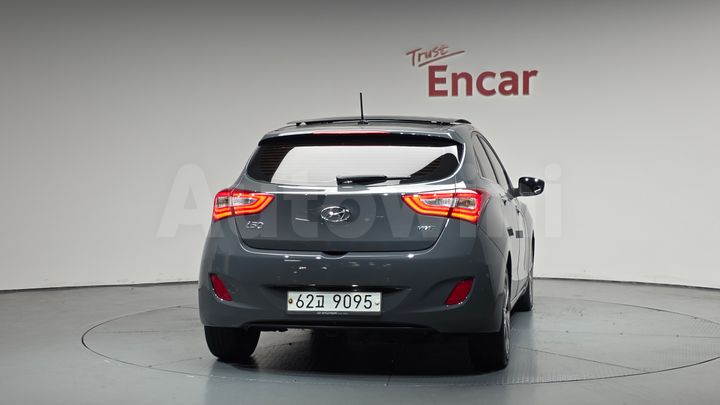 Hyundai i30 2012 — 3