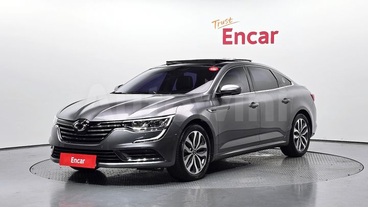 Renault SM6