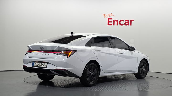 Hyundai Avante 2021 — 2