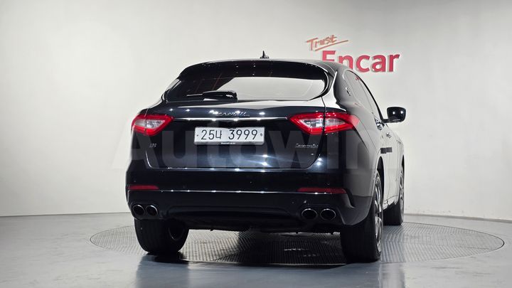 Maserati Levante 2018 — 4