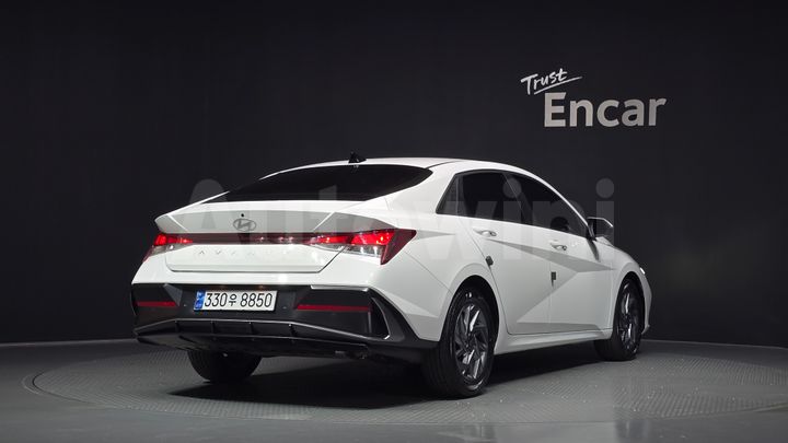 Hyundai Avante 2024 — 2