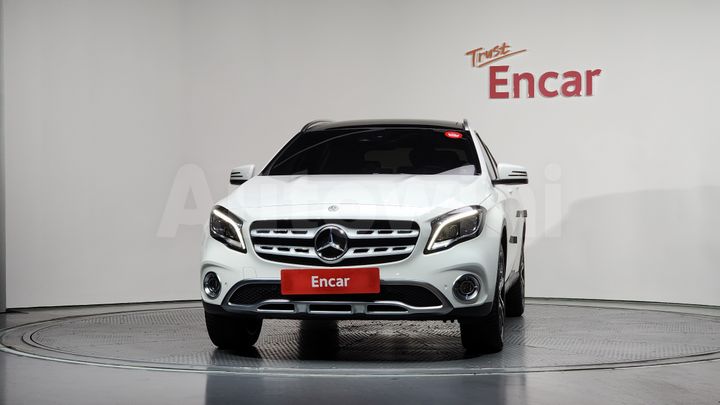Mercedes-Benz GLA Class 2019 — 3