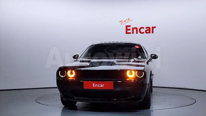 Dodge Challenger 2018 — 3