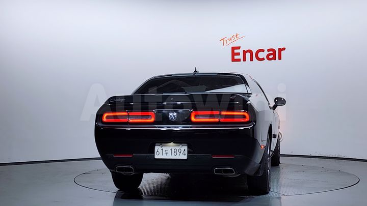 Dodge Challenger 2018 — 4