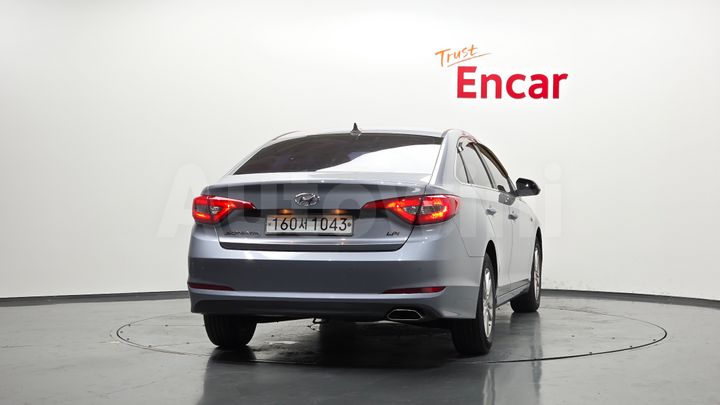 Hyundai Sonata 2017 — 4
