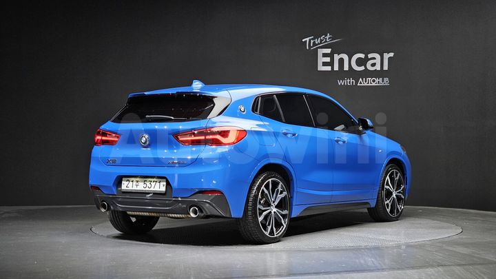 BMW X2