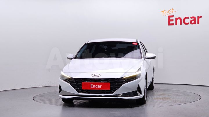 Hyundai Avante 2022 — 3