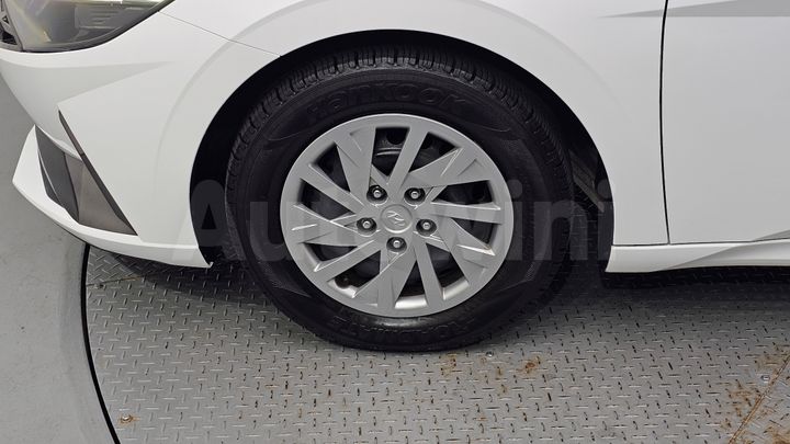 Hyundai Avante 2022 — 5