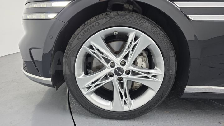 Genesis G90 2023 — 5