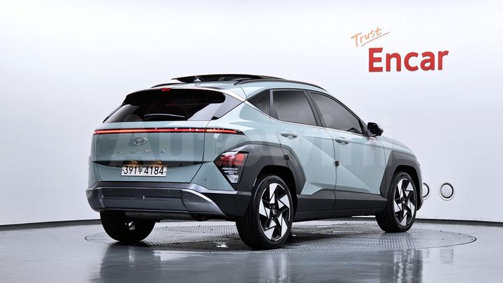 Hyundai Kona 2023 — 2