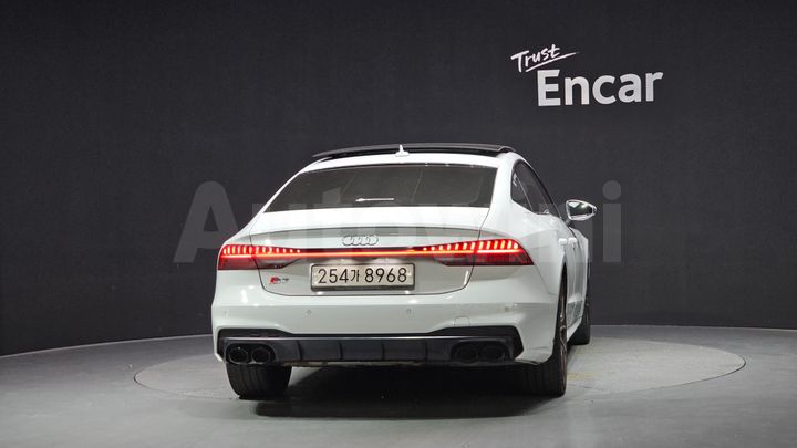 Audi S7 2020 — 4