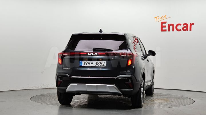 Kia Seltos 2025 — 4
