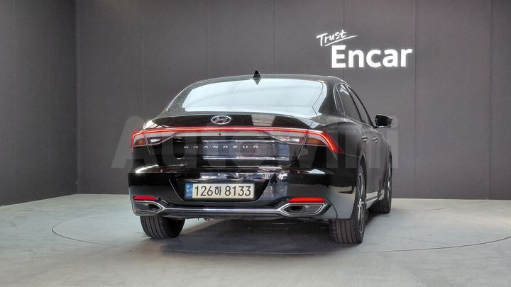 Hyundai Grandeur 2023 — 4
