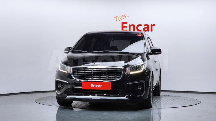 Kia Carnival 2019 — 3