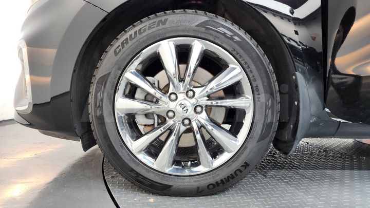 Kia Carnival 2019 — 5