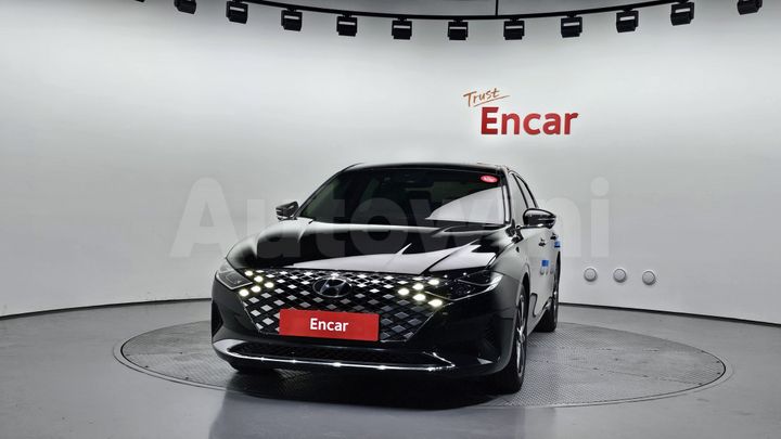 Hyundai Grandeur 2022 — 3