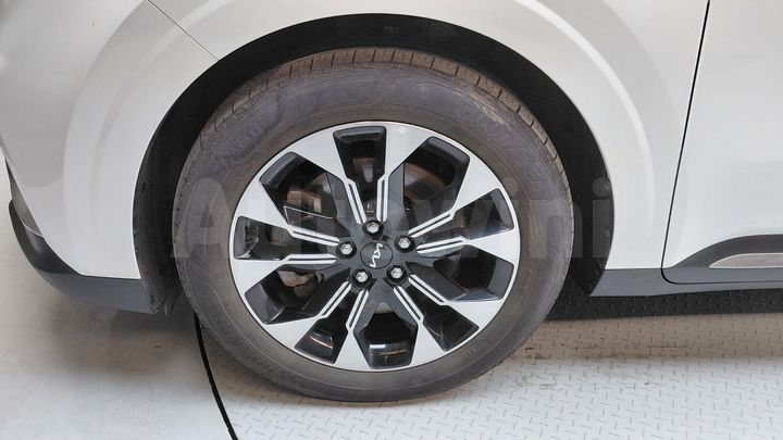 Kia Carnival 2023 — 5