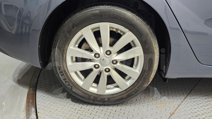 Kia K3 2015 — 5