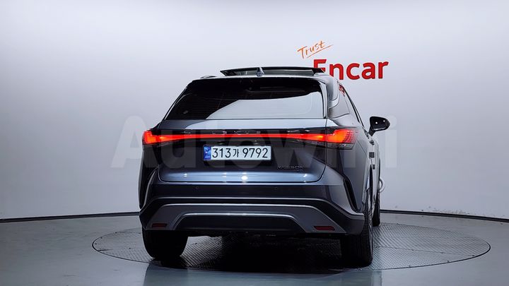Lexus RX 2024 — 4