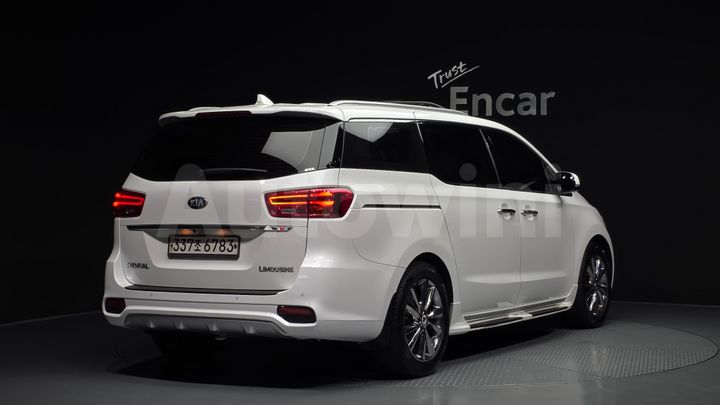 Kia Carnival 2020 — 2