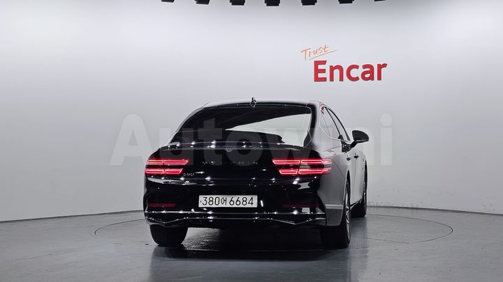 Genesis G80 2025 — 4