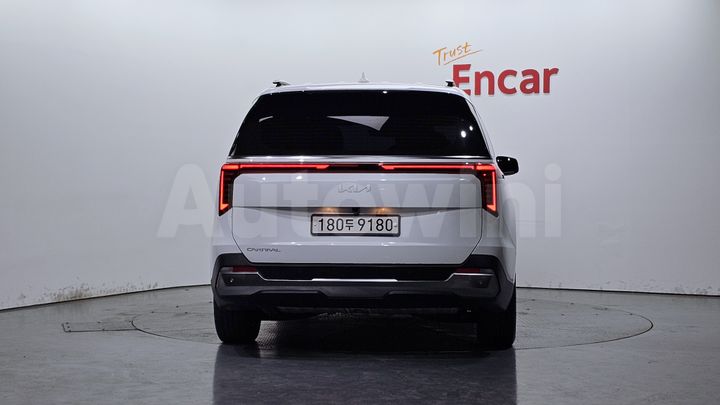 Kia Carnival 2025 — 3