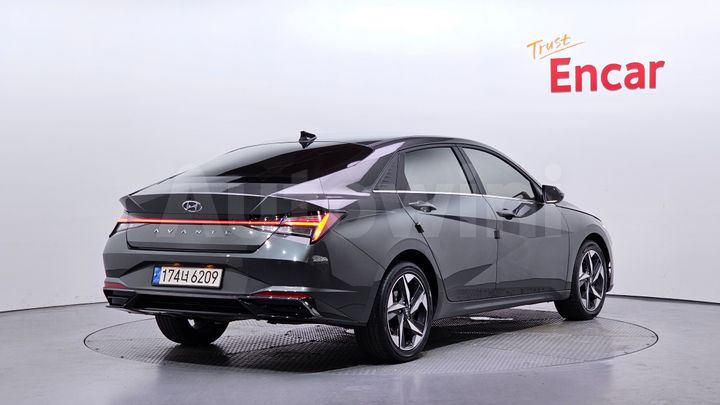 Hyundai Avante 2023 — 2