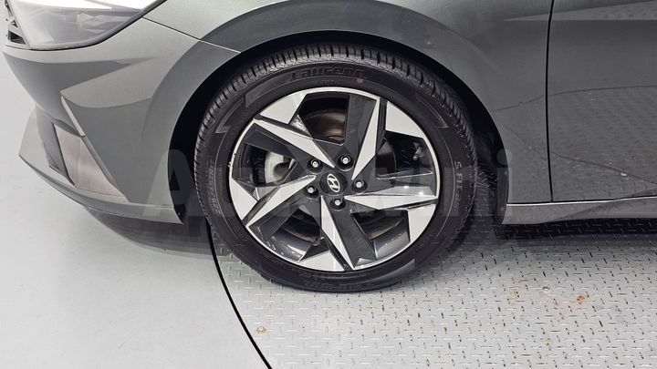 Hyundai Avante 2023 — 5