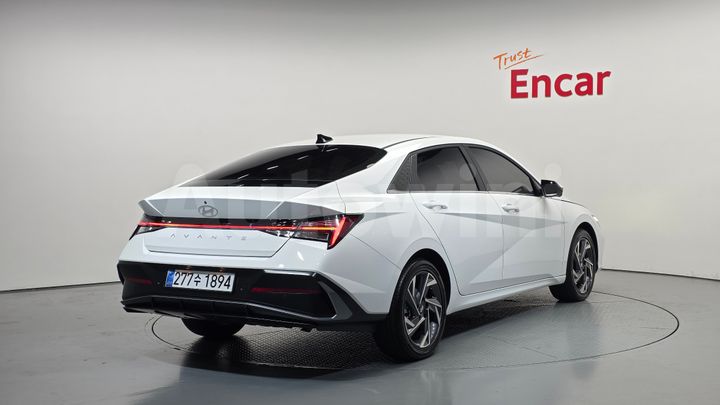 Hyundai Avante 2026 — 2
