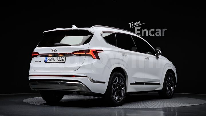 Hyundai SantaFe 2023 — 2