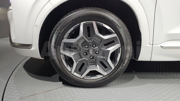 Hyundai SantaFe 2023 — 5