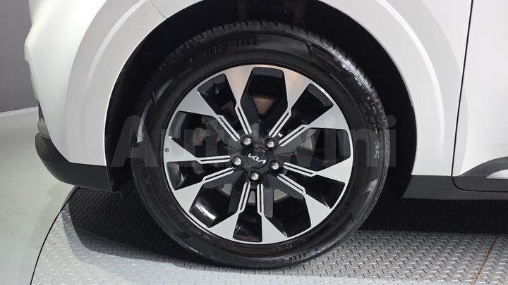 Kia Carnival 2023 — 5