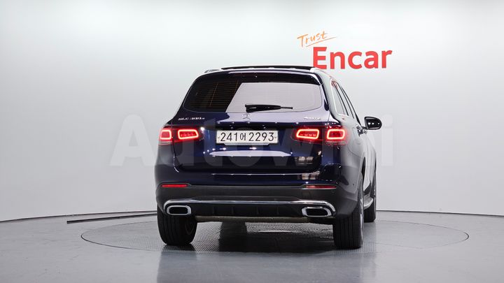 Mercedes-Benz GLC Class 2022 — 4