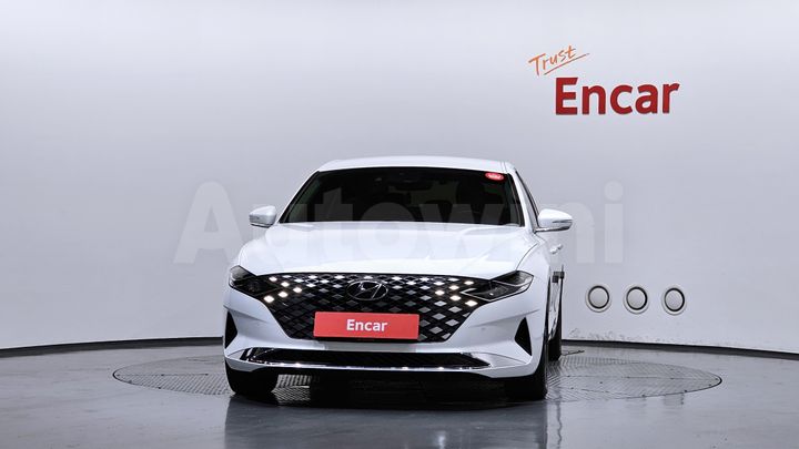 Hyundai Grandeur 2022 — 3