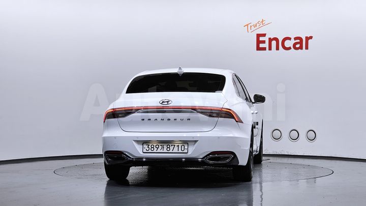 Hyundai Grandeur 2022 — 4