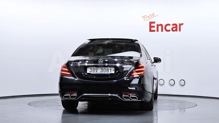 Mercedes-Benz S Class 2015 — 4