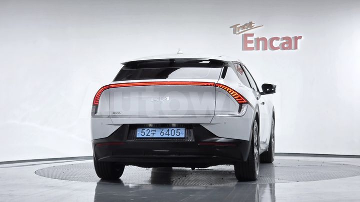 Kia EV6 2022 — 3