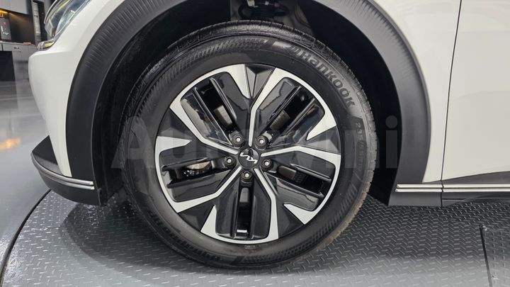 Kia EV6 2022 — 4