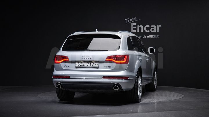 Audi Q7 2015 — 4