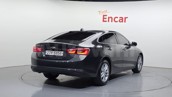 Chevrolet Malibu 2018 — 2
