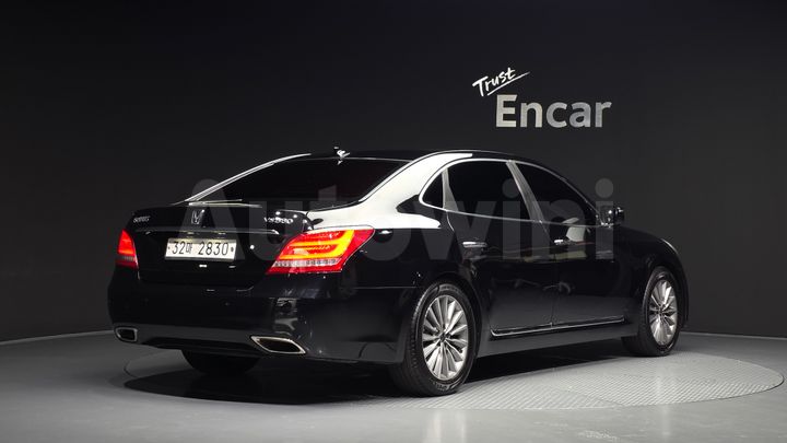 Hyundai Equus 2015 — 2