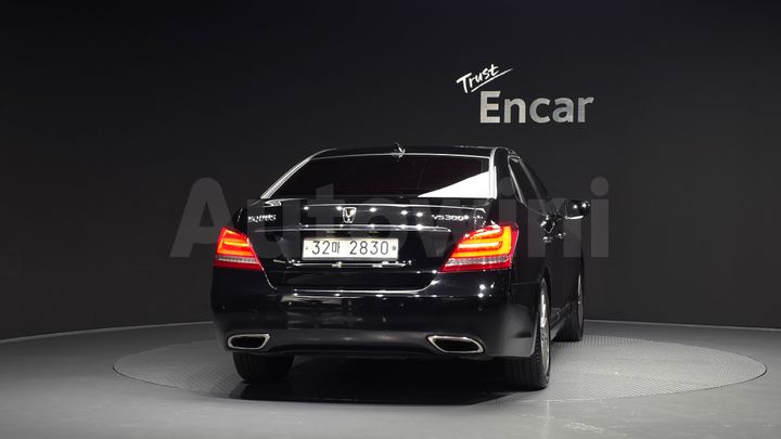 Hyundai Equus 2015 — 4