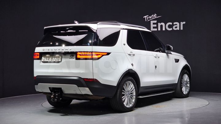 Land Rover Discovery 2018 — 2