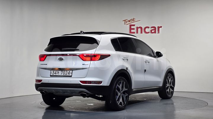 Kia Sportage 2018 — 2