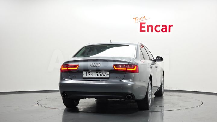 Audi A6 2012 — 4
