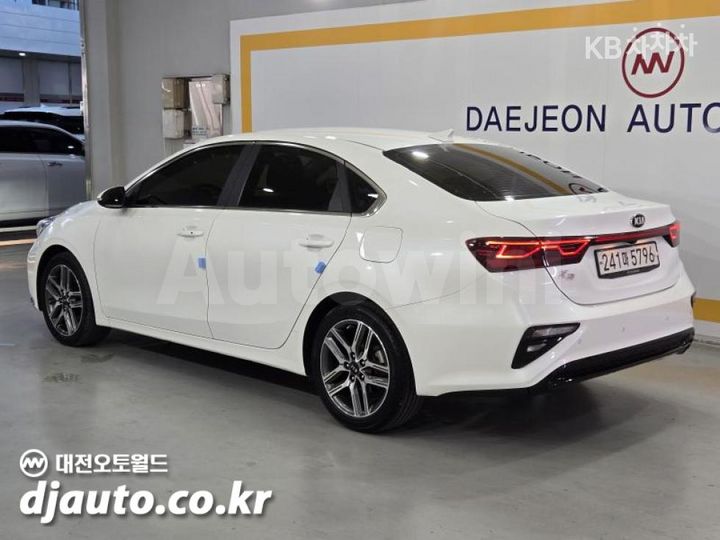 Kia K3 2020 KNAF341BELA893261 — 3