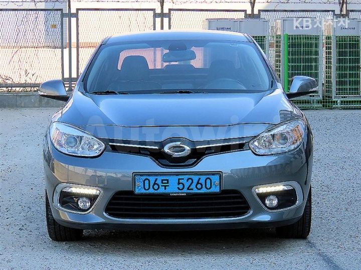 Renault SM3